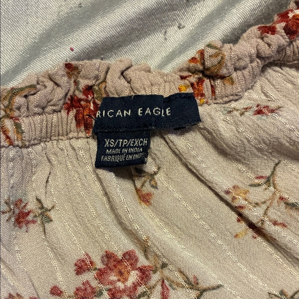 Floral Ruffle Off-Shoulder Top - Picture 3 of 3